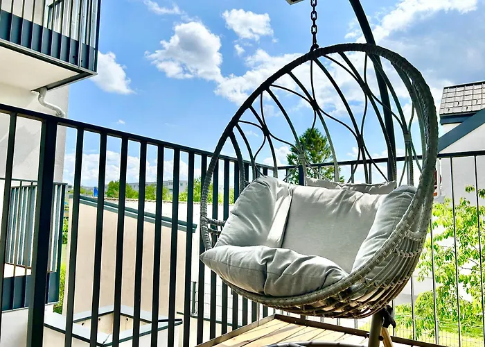 דירה Modern With Balcony & Free Parking - Nearby Metro וינה